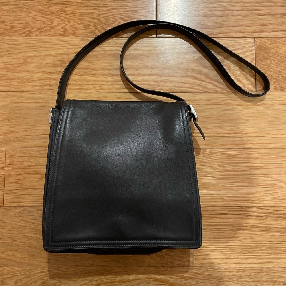 Coach Vintage Legacy 6147 Flap Black Leather Messenger Crossbody Bag